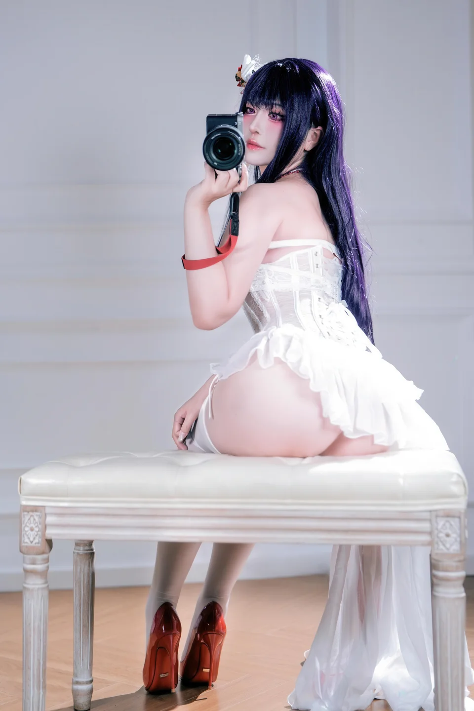 半半子_No_096_Nikke：胜利女神_米哈拉_羁绊锁链_58P_387MB